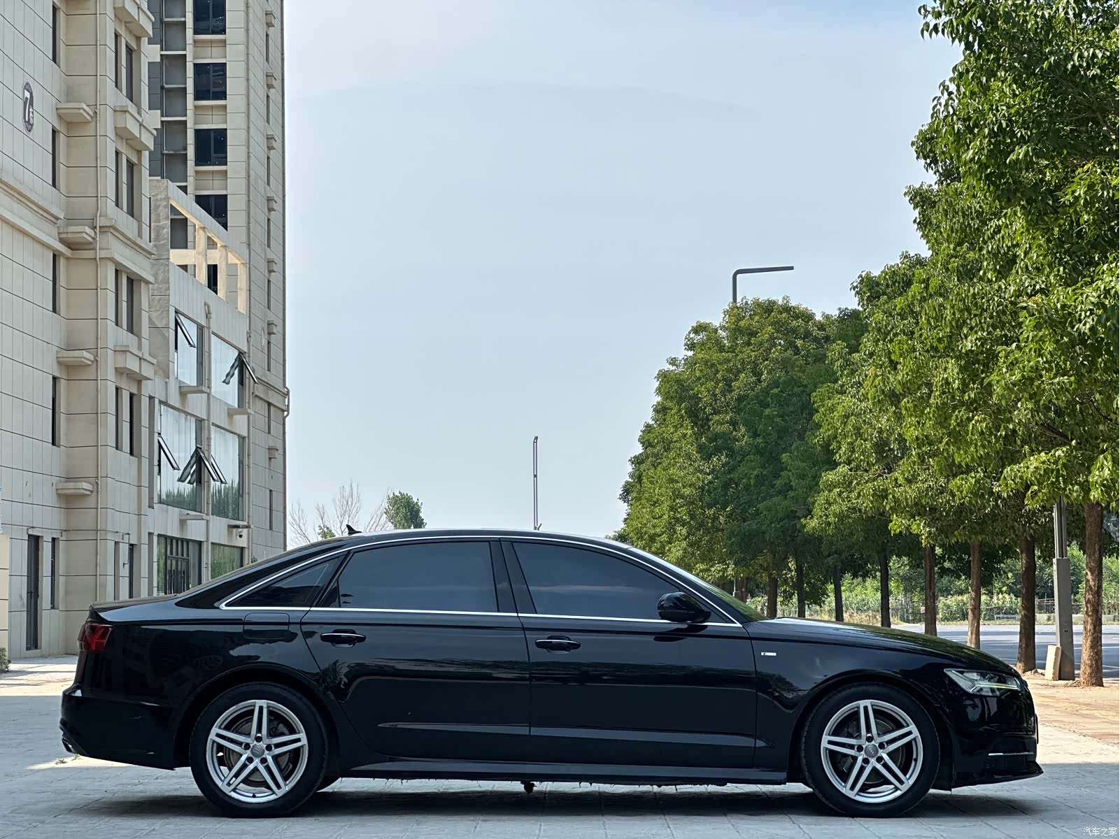 Audi A6L, 2018 9