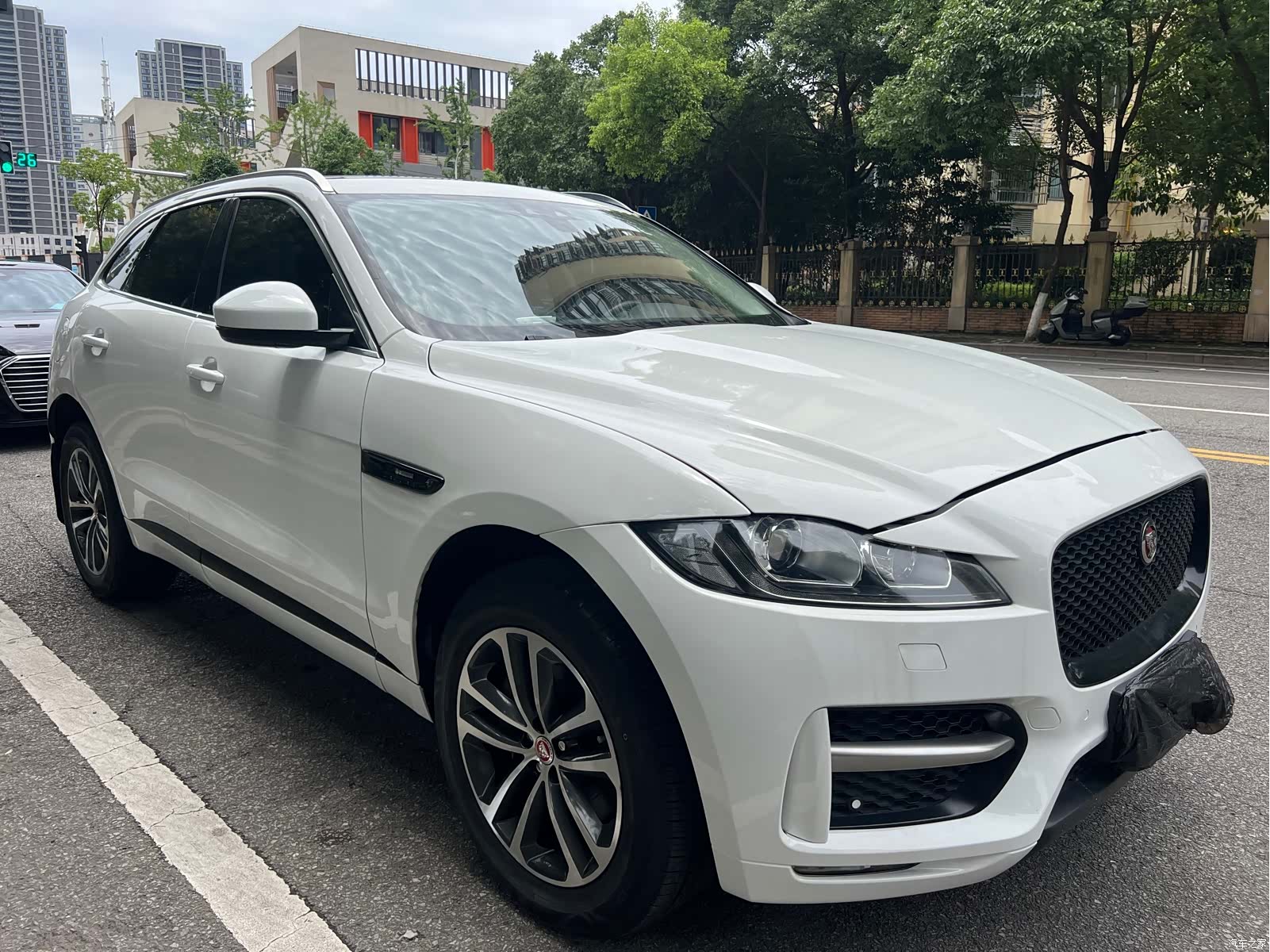 Jaguar F-PACE, 2017 15