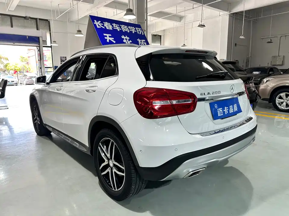 Mercedes-Benz GLA