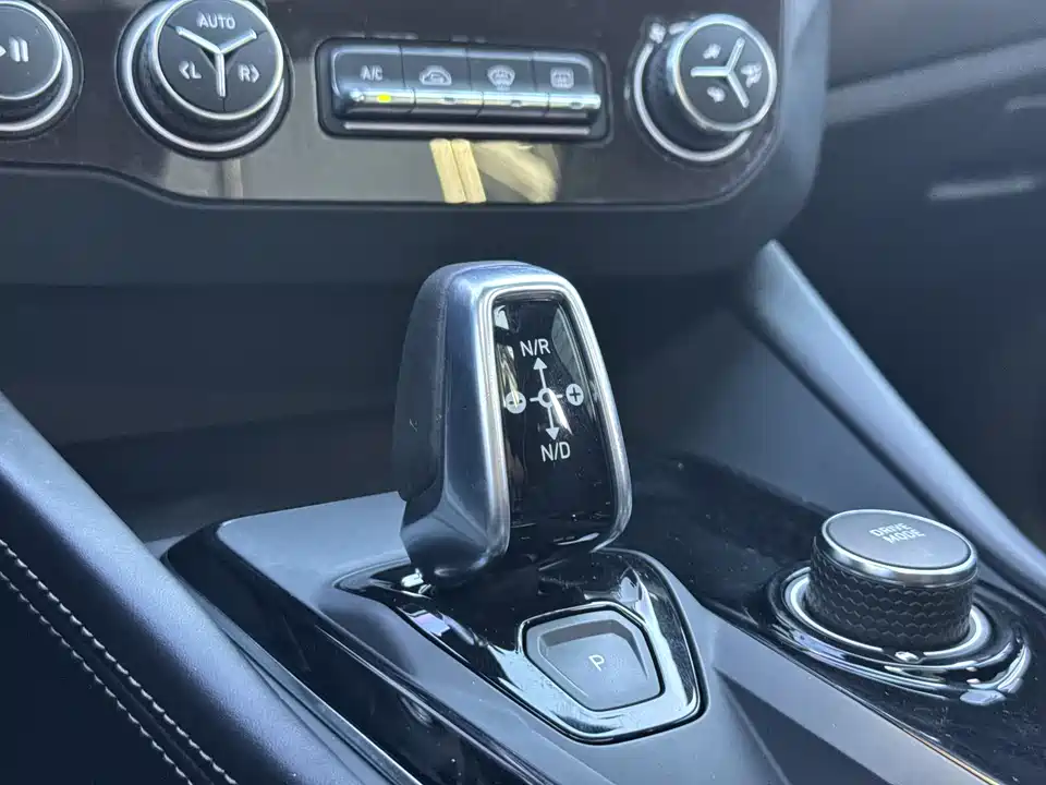 Lynk & Co 02 Hatchback