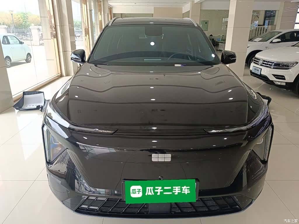 Geely Galaxy L7, 2023 3
