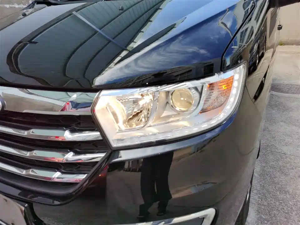 JAC Refine Ruifeng M3