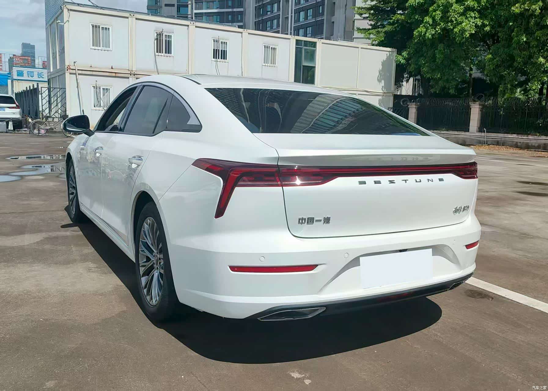 Bestune B70, 2021 12
