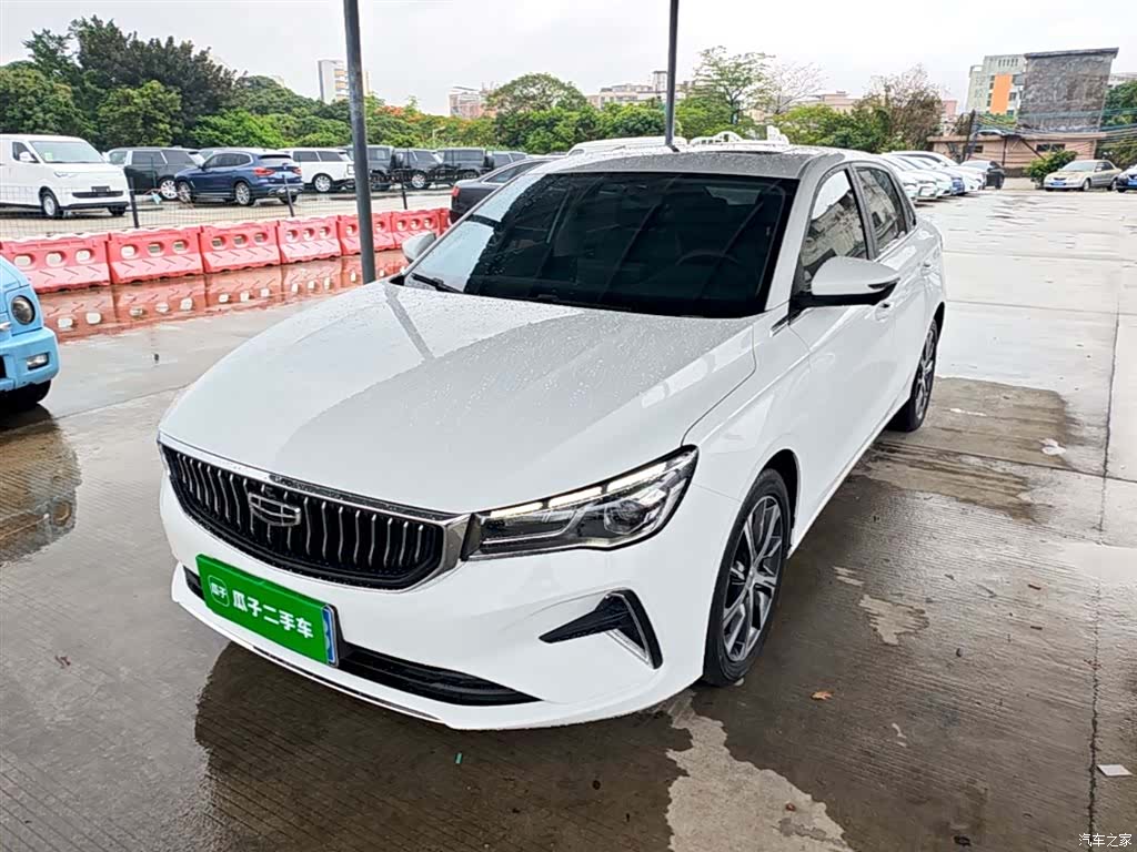 Geely Emgrand, 2022 2