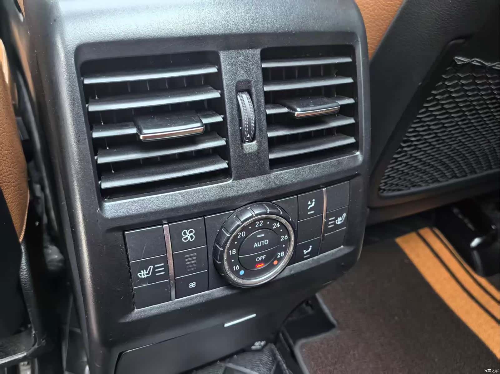 Mercedes-Benz GLS, 2019 23
