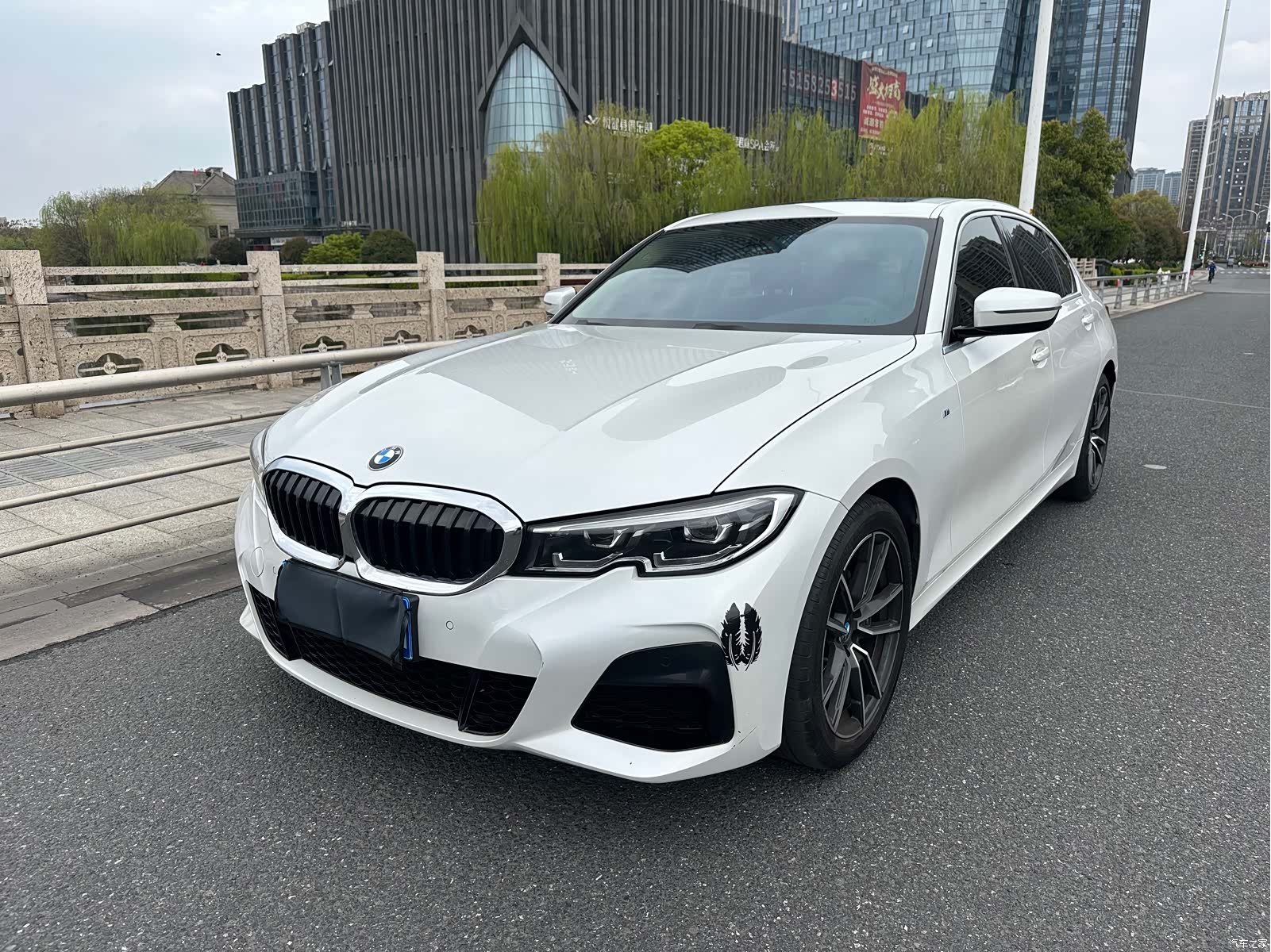 BMW 3 Series, 2021 1