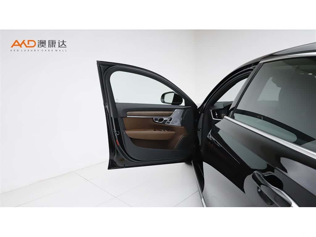 Volvo S90, 2022 10