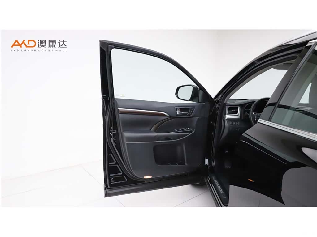 Toyota Highlander, 2015 10