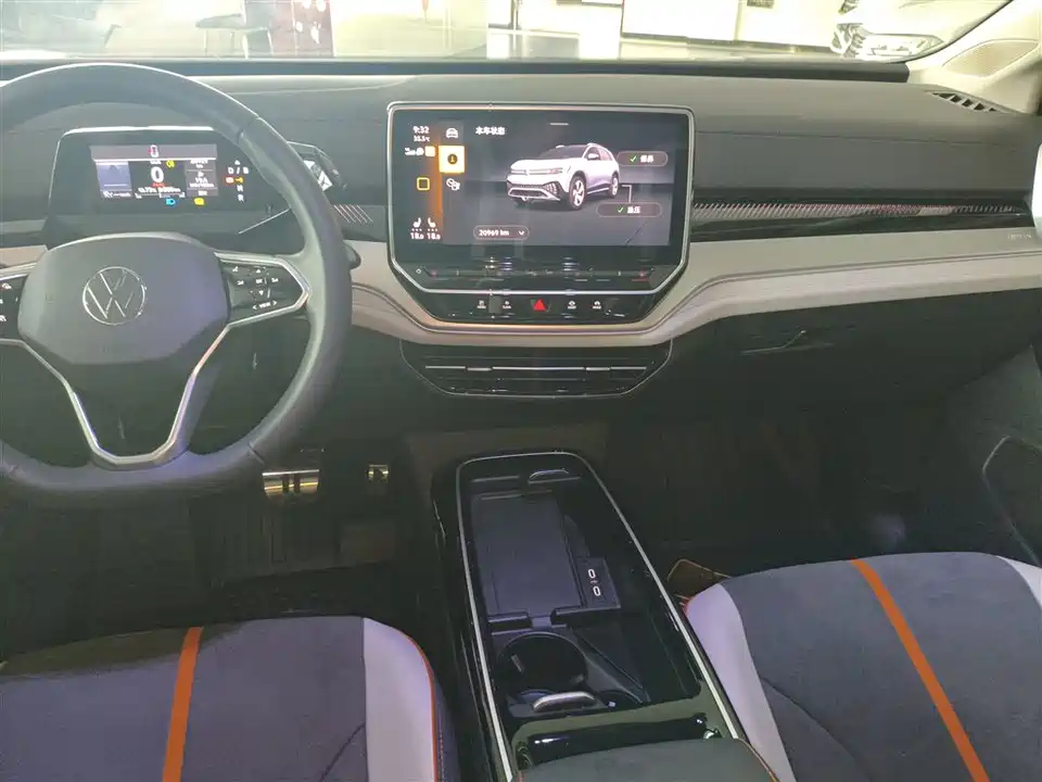 Volkswagen ID.6 CROZZ