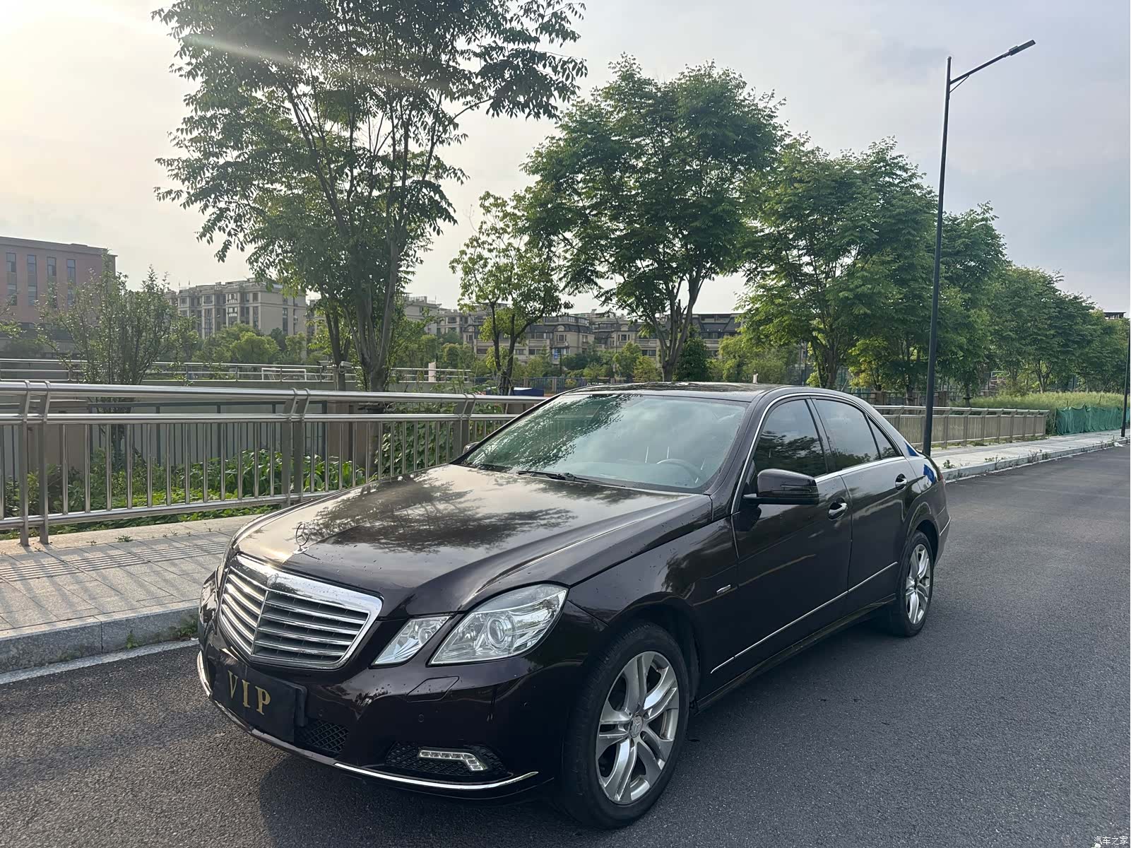 Mercedes-Benz E-Class, 2010 3
