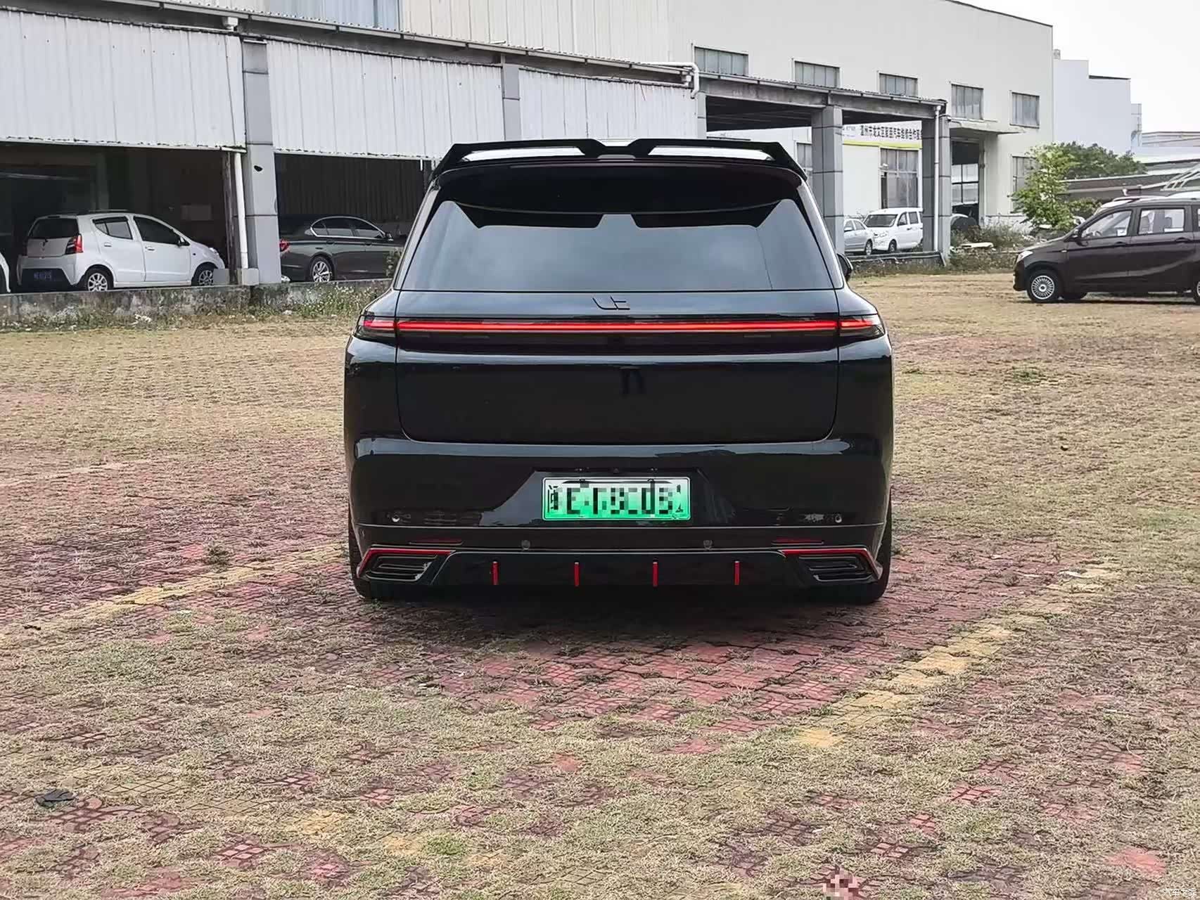 Li Auto L8, 2024 8