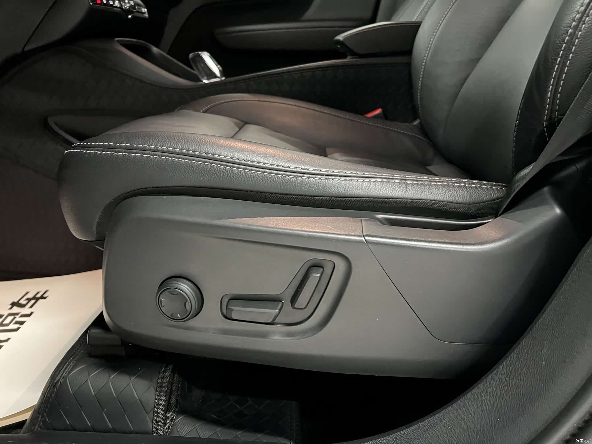 Volvo XC40, 2020 19