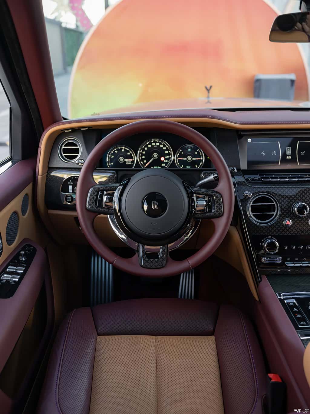 Rolls-Royce Cullinan, 2022 14