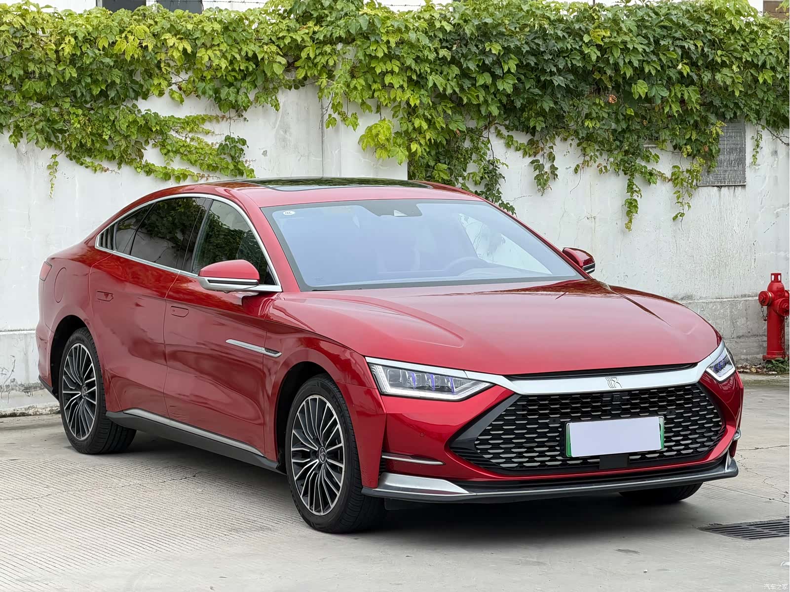 BYD Han, 2022 4