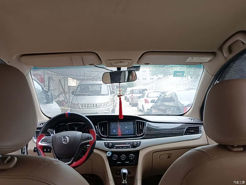 Wuling 730, 2018 18