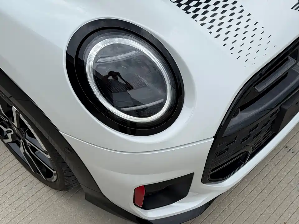 MINI JCW