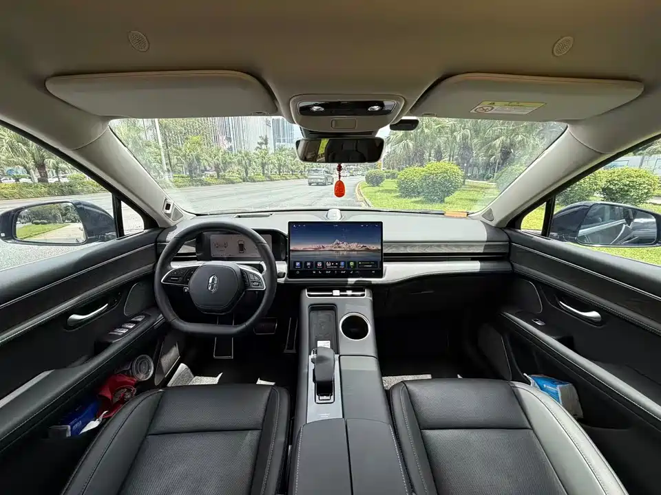 HarmonyOS Ask the world M5