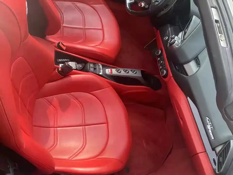 Ferrari 488