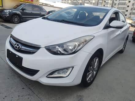 Hyundai Elantra 2015