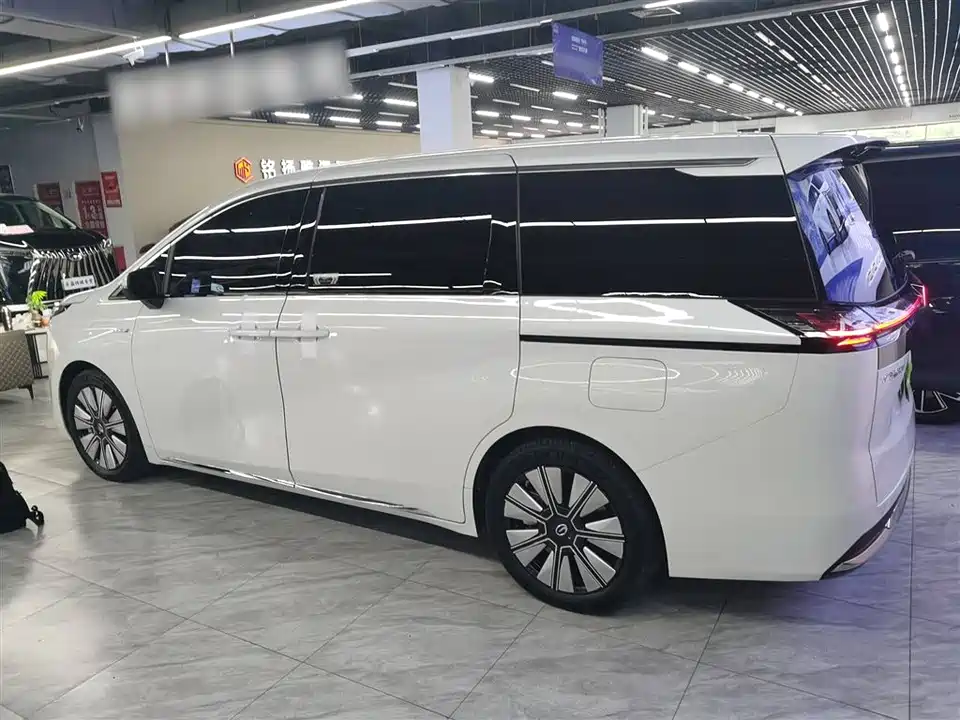 Trumpchi Trumpchi E8