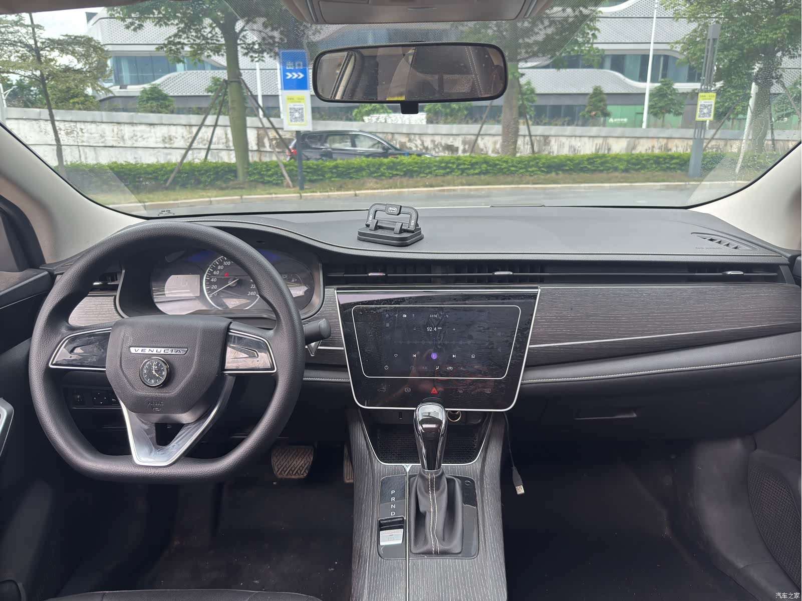 Nissan D60, 2021 10