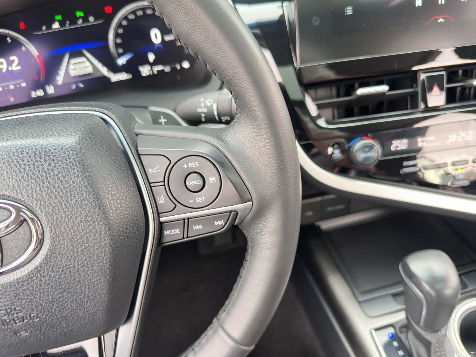 Toyota Camry, 2023 17
