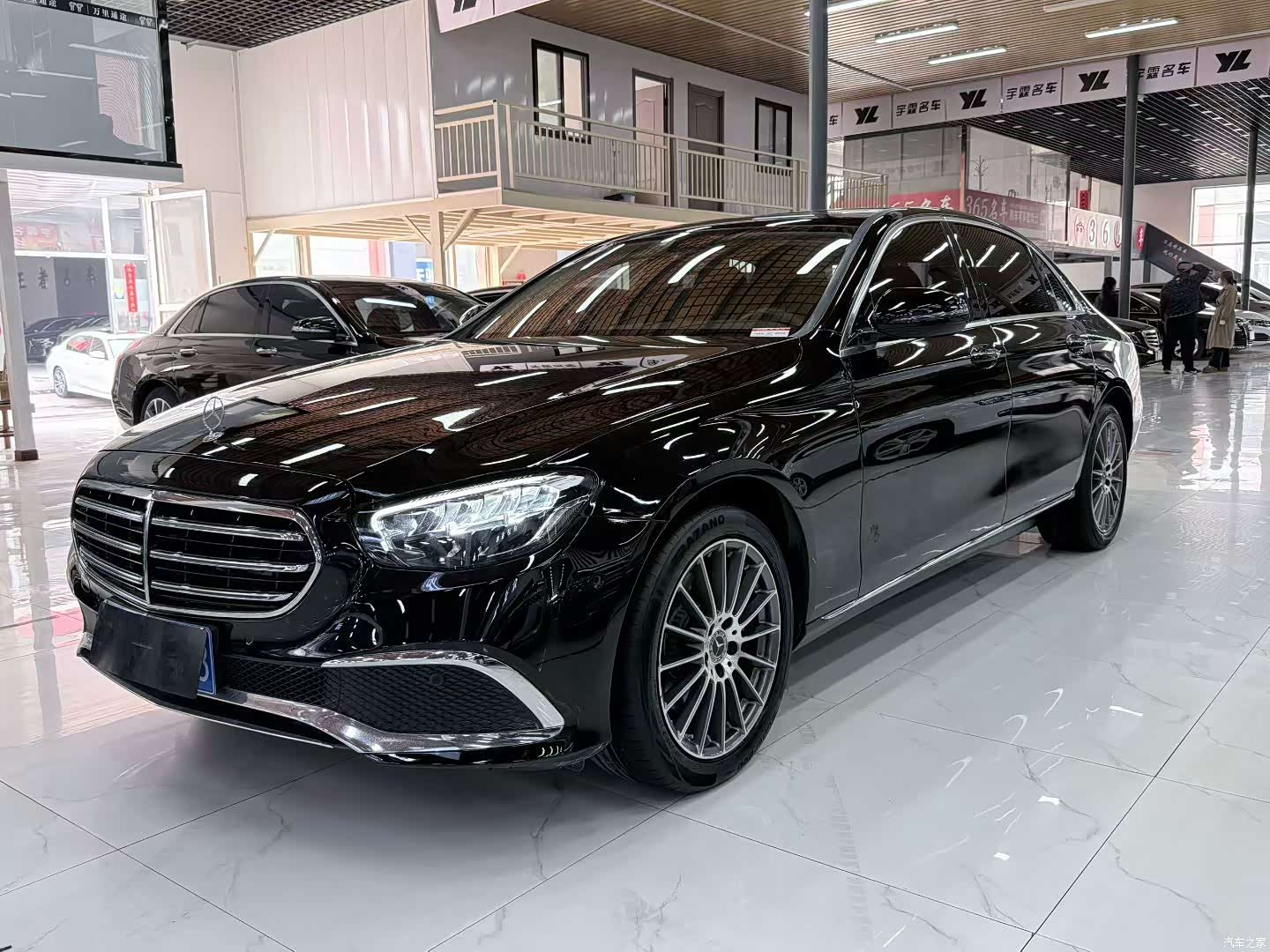Mercedes-Benz E-Class, 2023 1