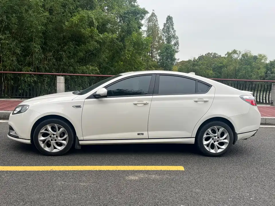 MG MG6