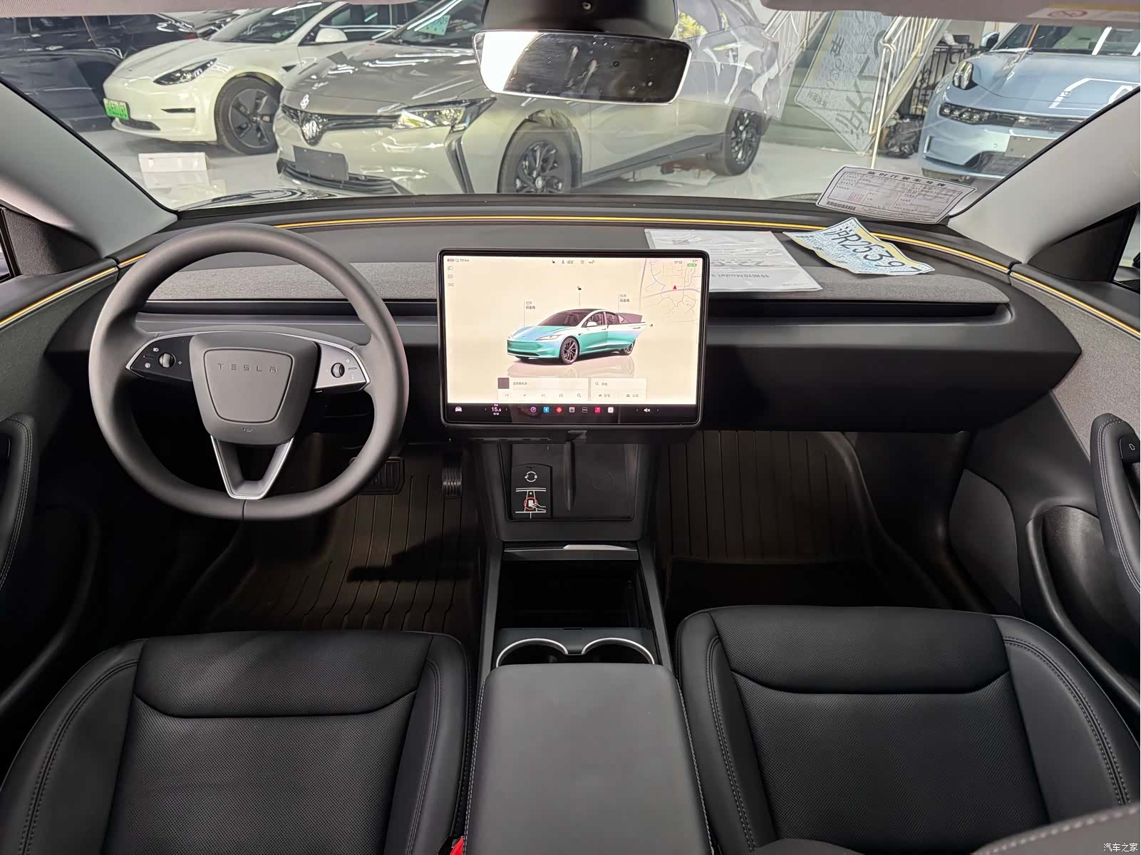 Tesla Model 3, 2025 4