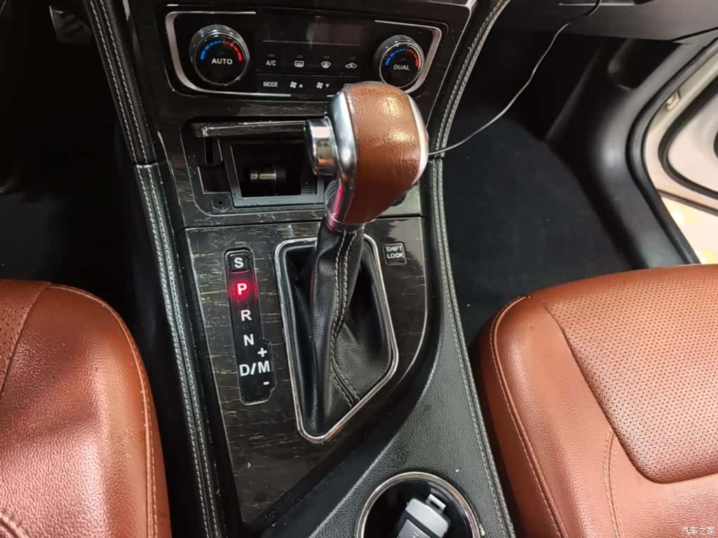 Zotye T600, 2015 14