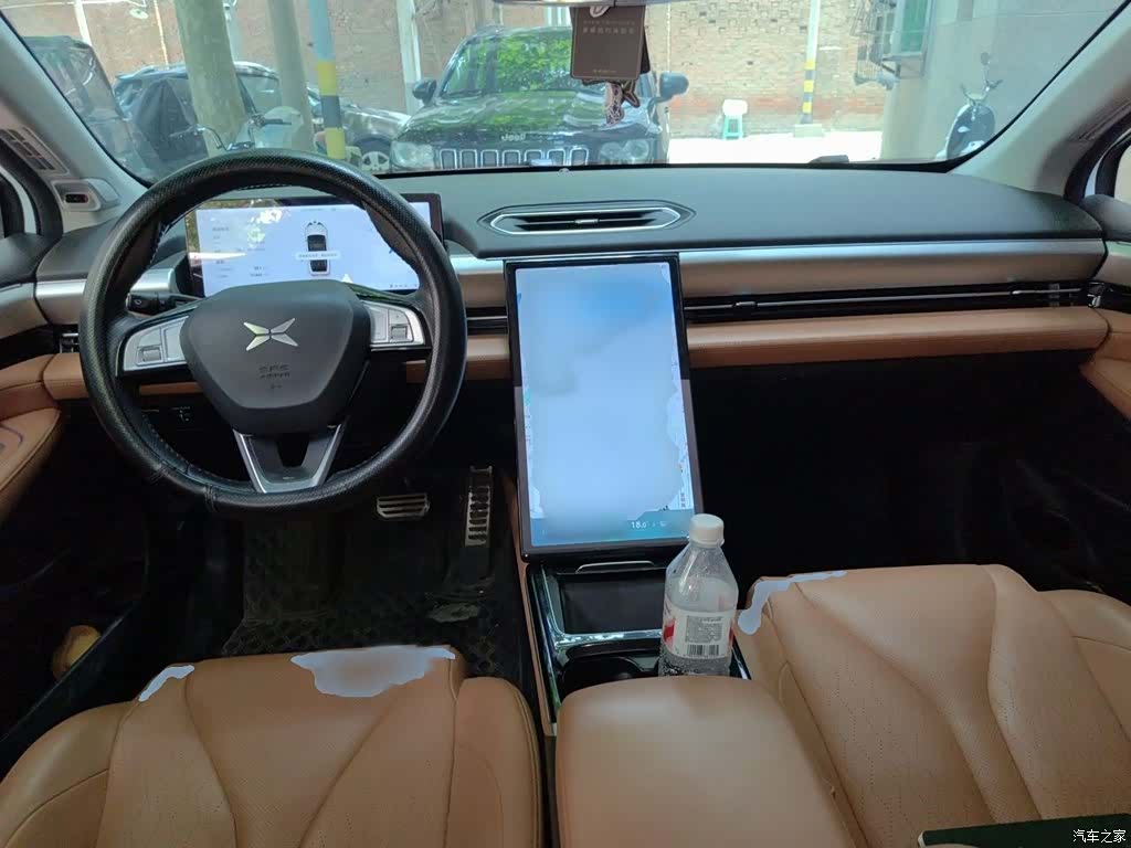 Xpeng P5, 2022 13