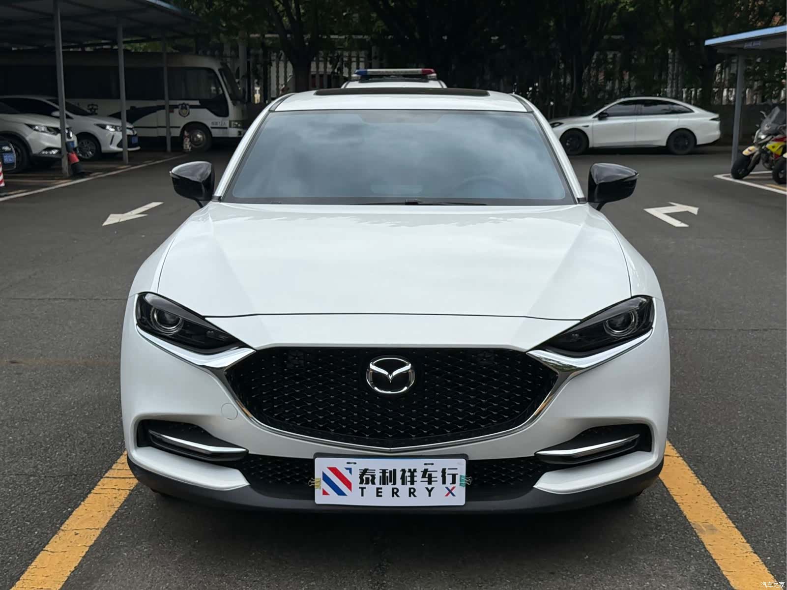 Mazda CX-4, 2023 2