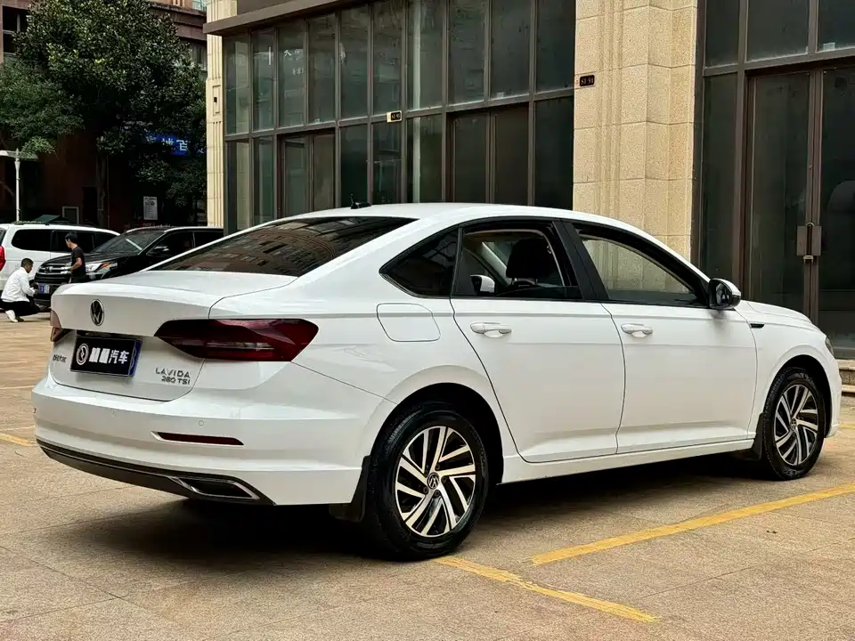 Volkswagen Lavida