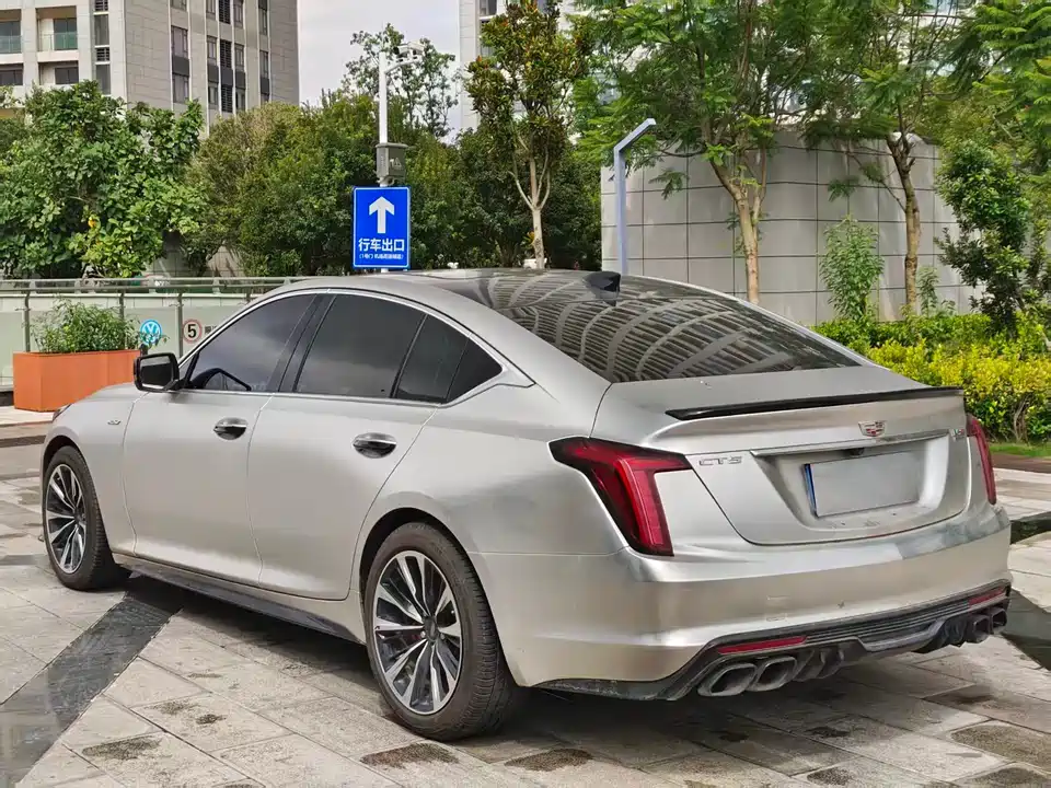 Cadillac CT5