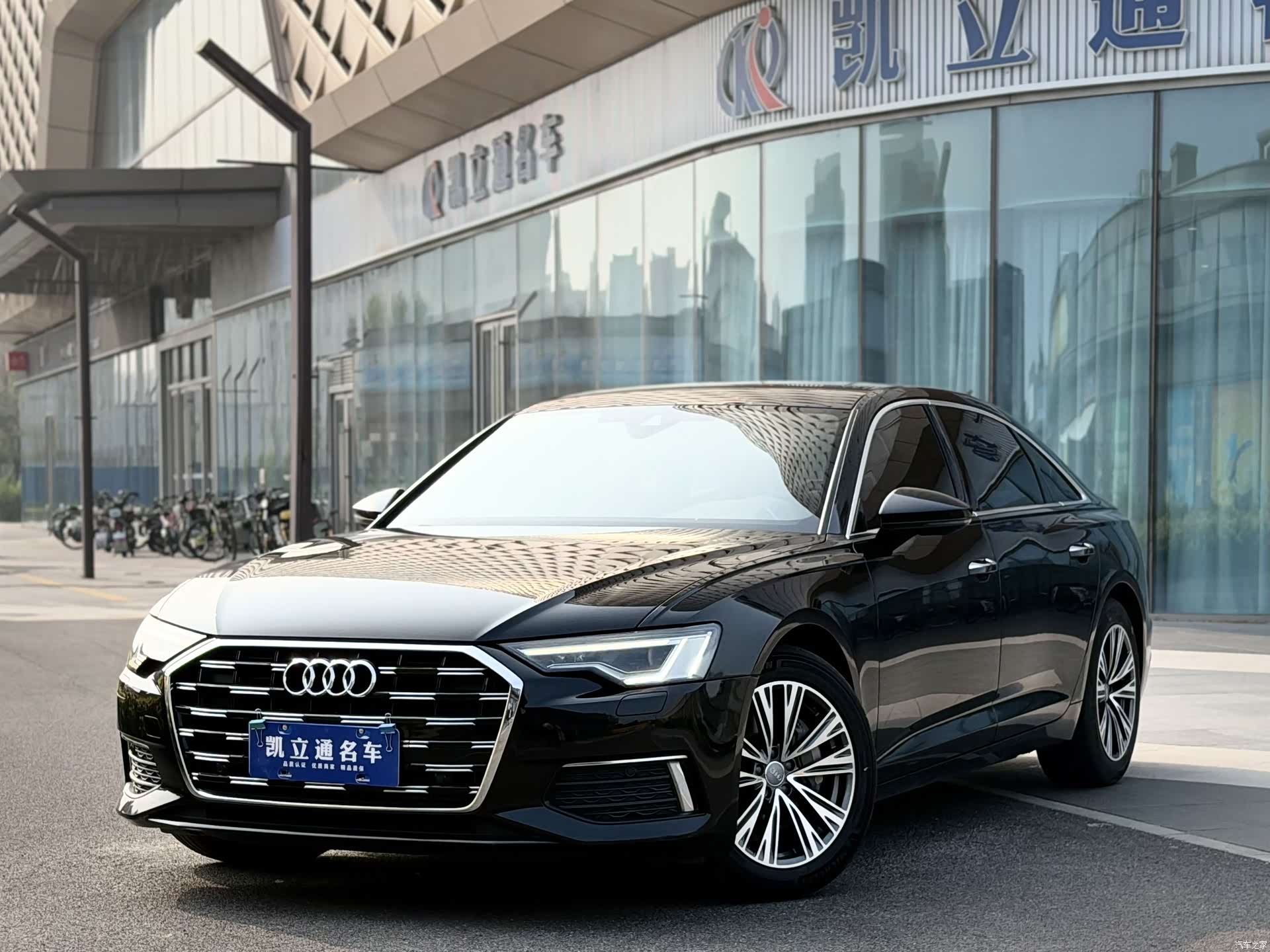 Audi A6L, 2021 1
