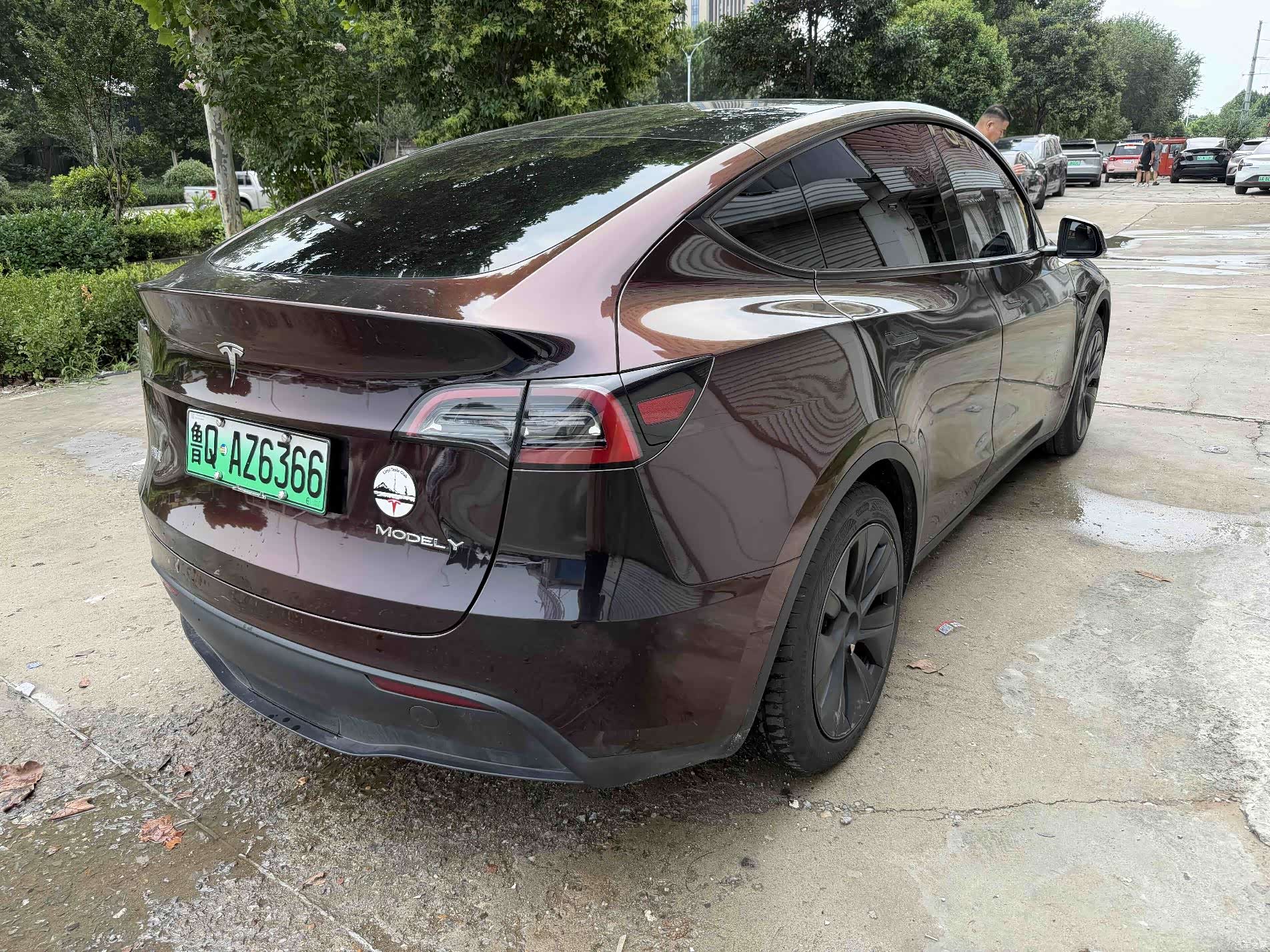 Tesla Model Y, 2023 9