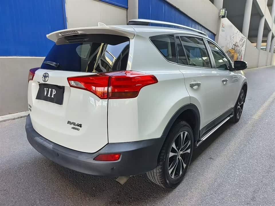 Toyota RAV4 Rongfang