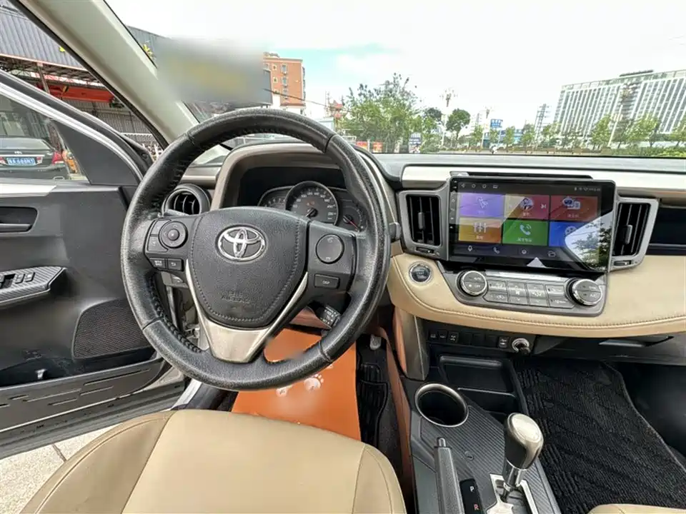 Toyota RAV4 Rongfang