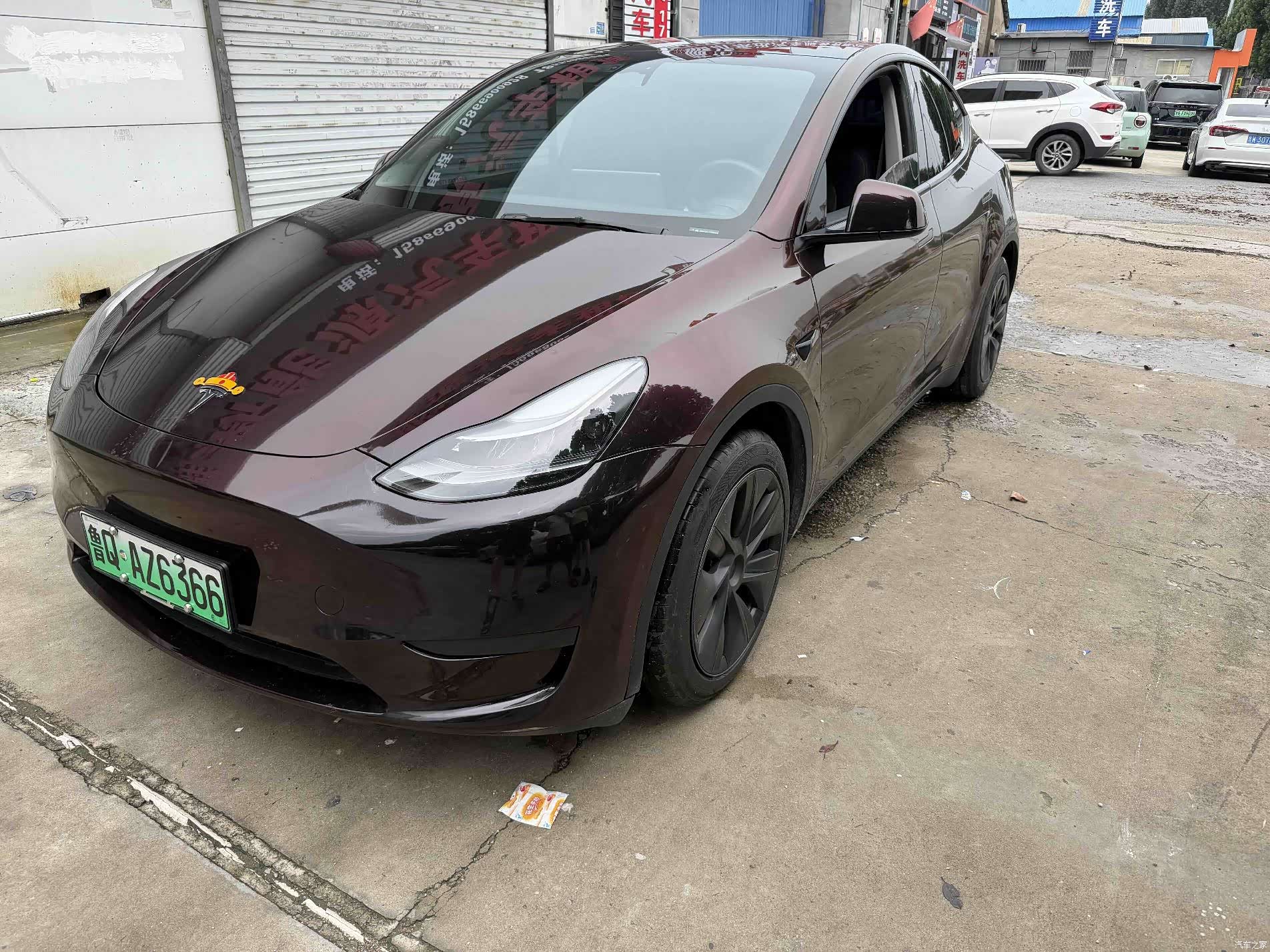 Tesla Model Y, 2023 2