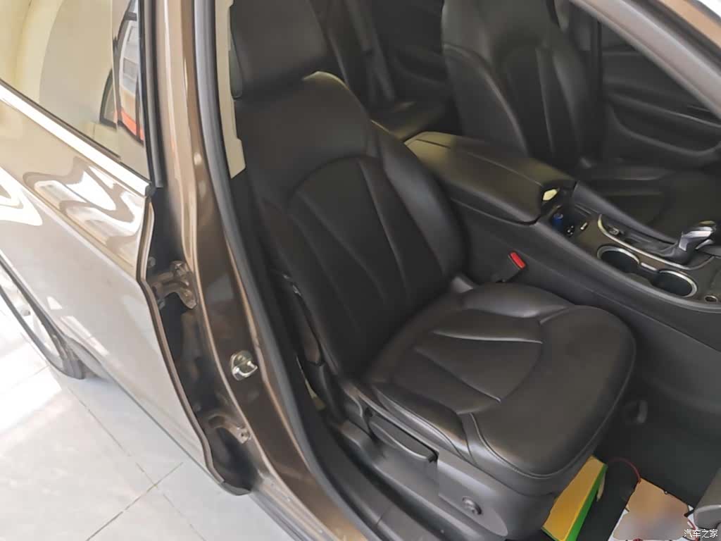 Buick Envision Plus, 2020 25