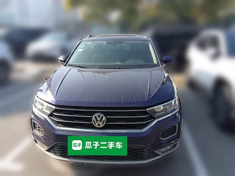 Volkswagen T-ROC exploring Songs