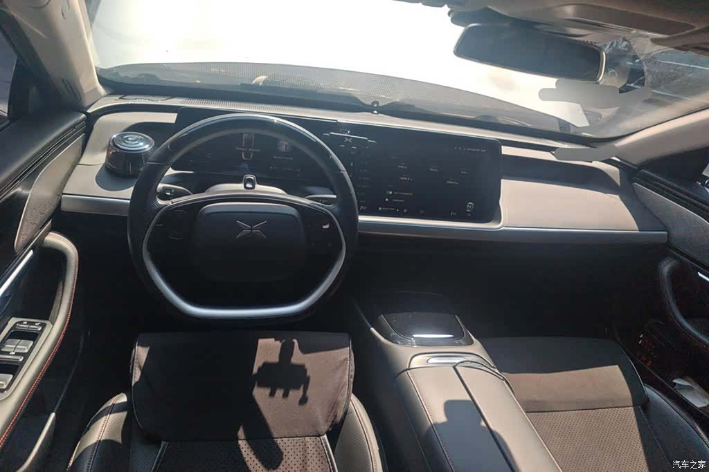 Xpeng P7, 2022 12