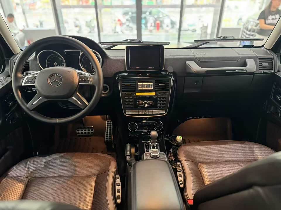 Mercedes-Benz G-class