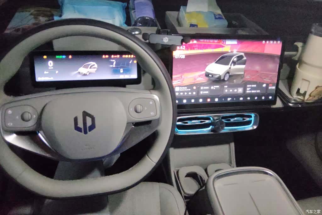 Leapmotor B10, 2025 12