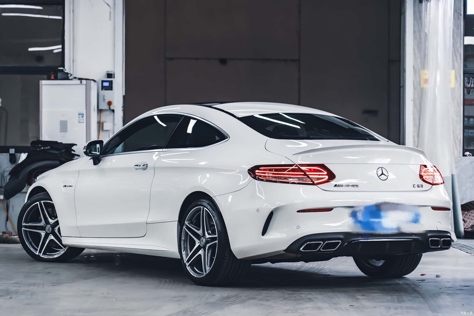 Mercedes-Benz C-Class, 2018 4