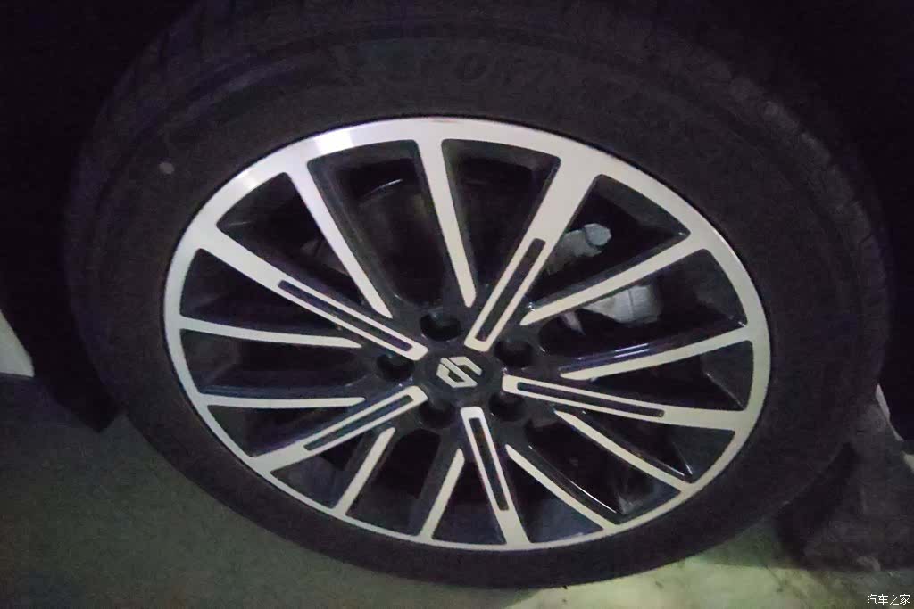 Leapmotor B10, 2025 6