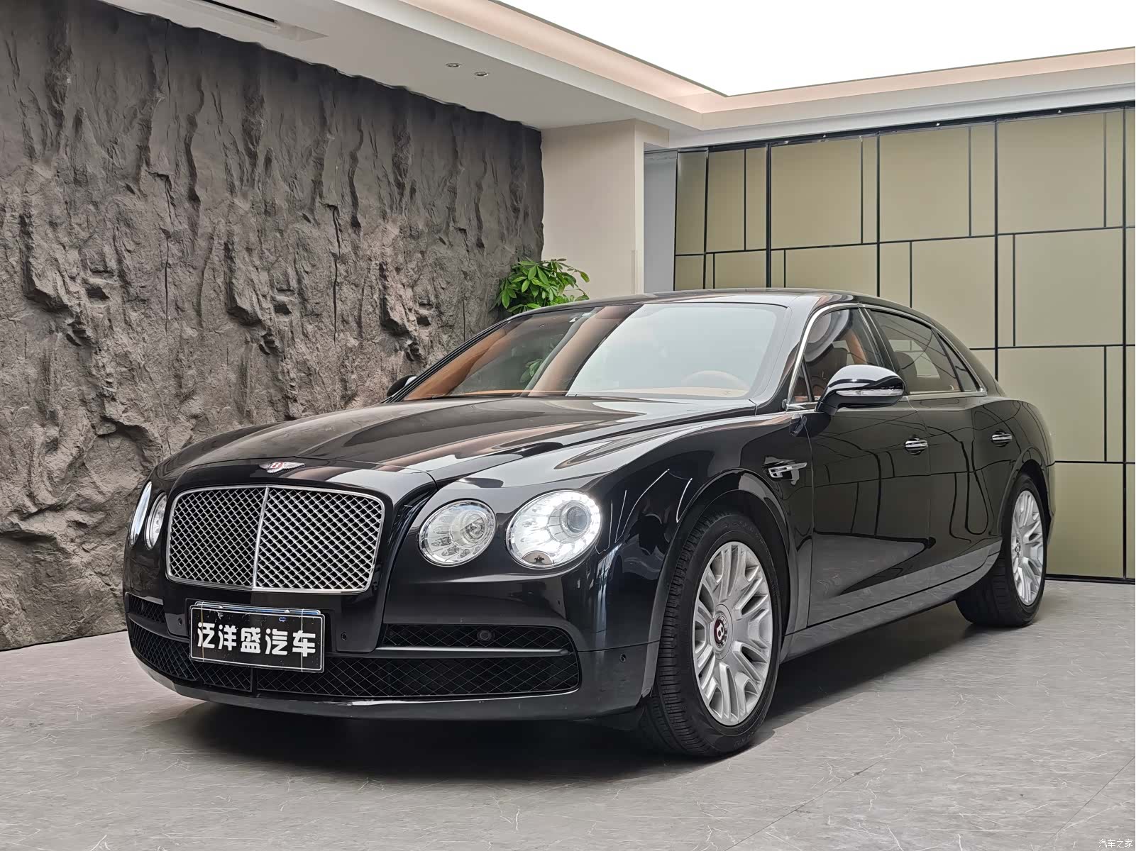 Bentley Flying Spur, 2016 1