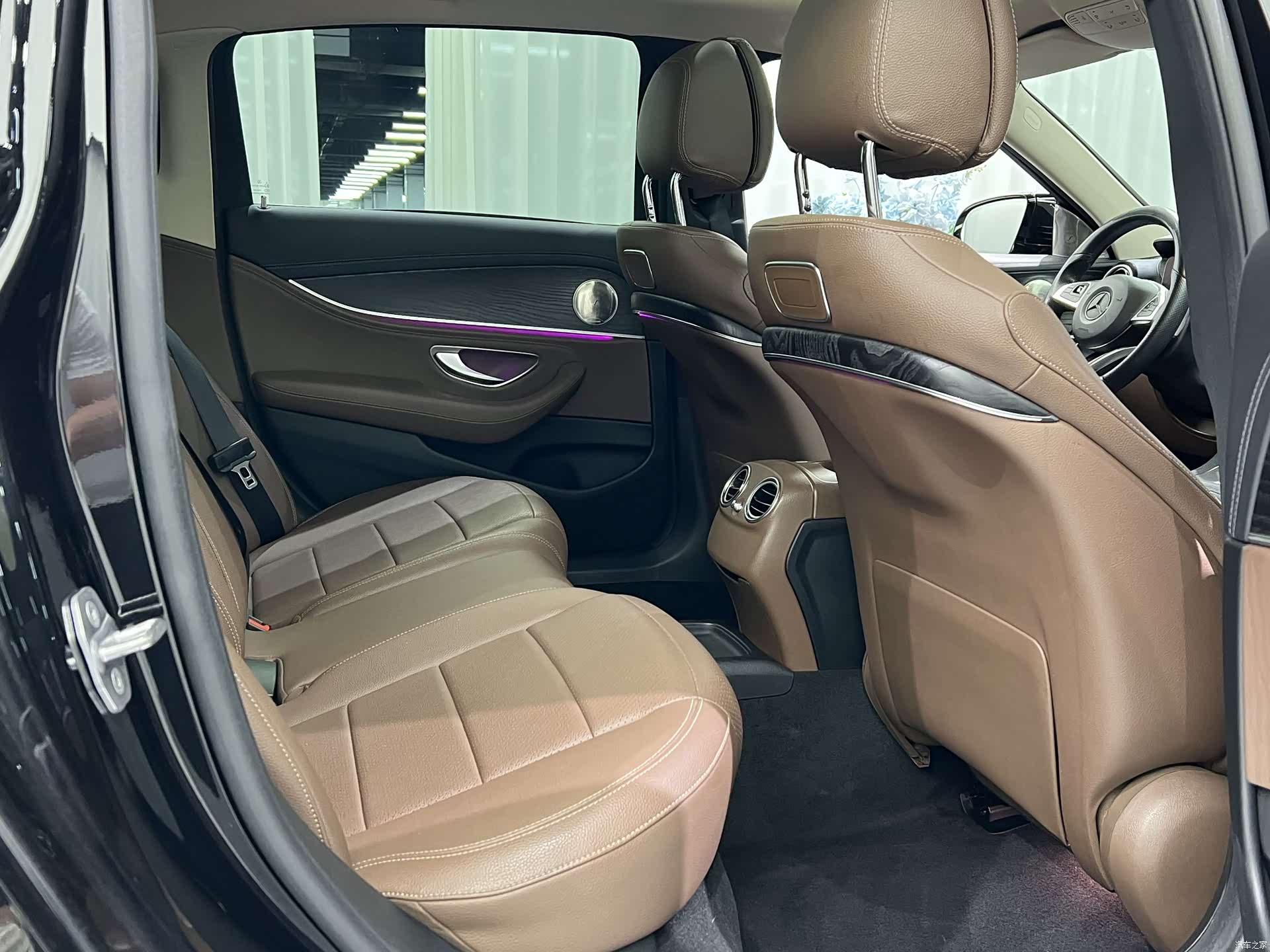 Mercedes-Benz E-Class, 2017 7