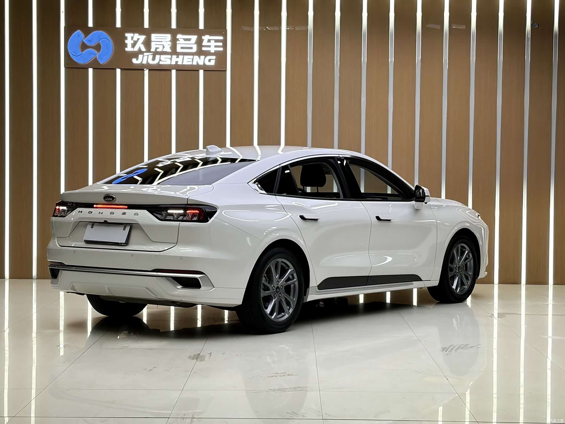 Ford Mondeo, 2024 21