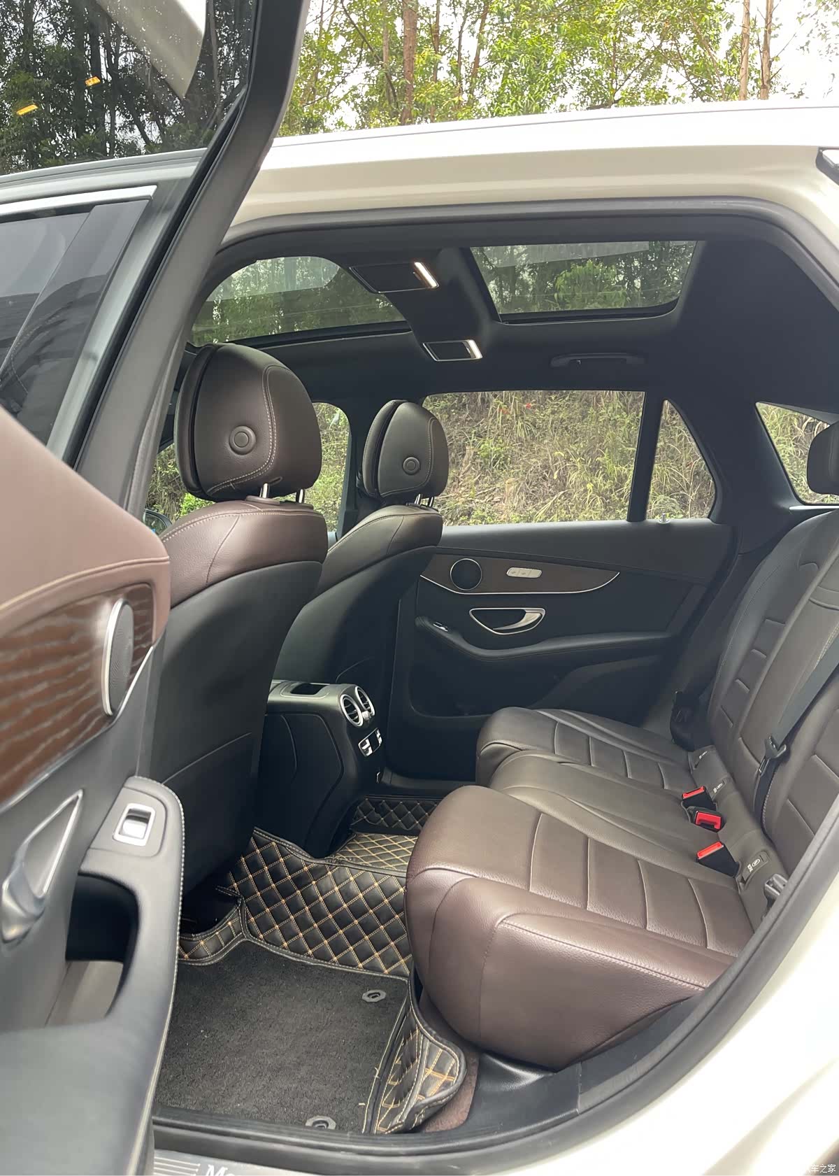 Mercedes-Benz GLC, 2023 12